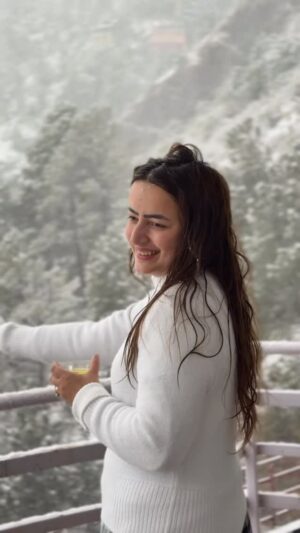 Jyotika Dilaik Instagram - Happy First Snowfall of 2026😍