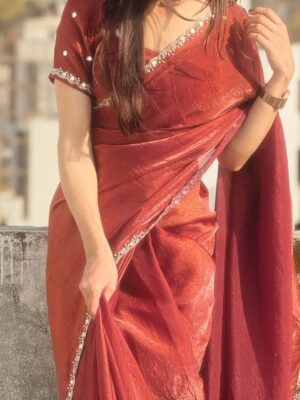 Kaamini Chaube Instagram - Just Feeling pretty ✨
.
.
.
.
.
.
.
#post #saree #traditional #photo #viral