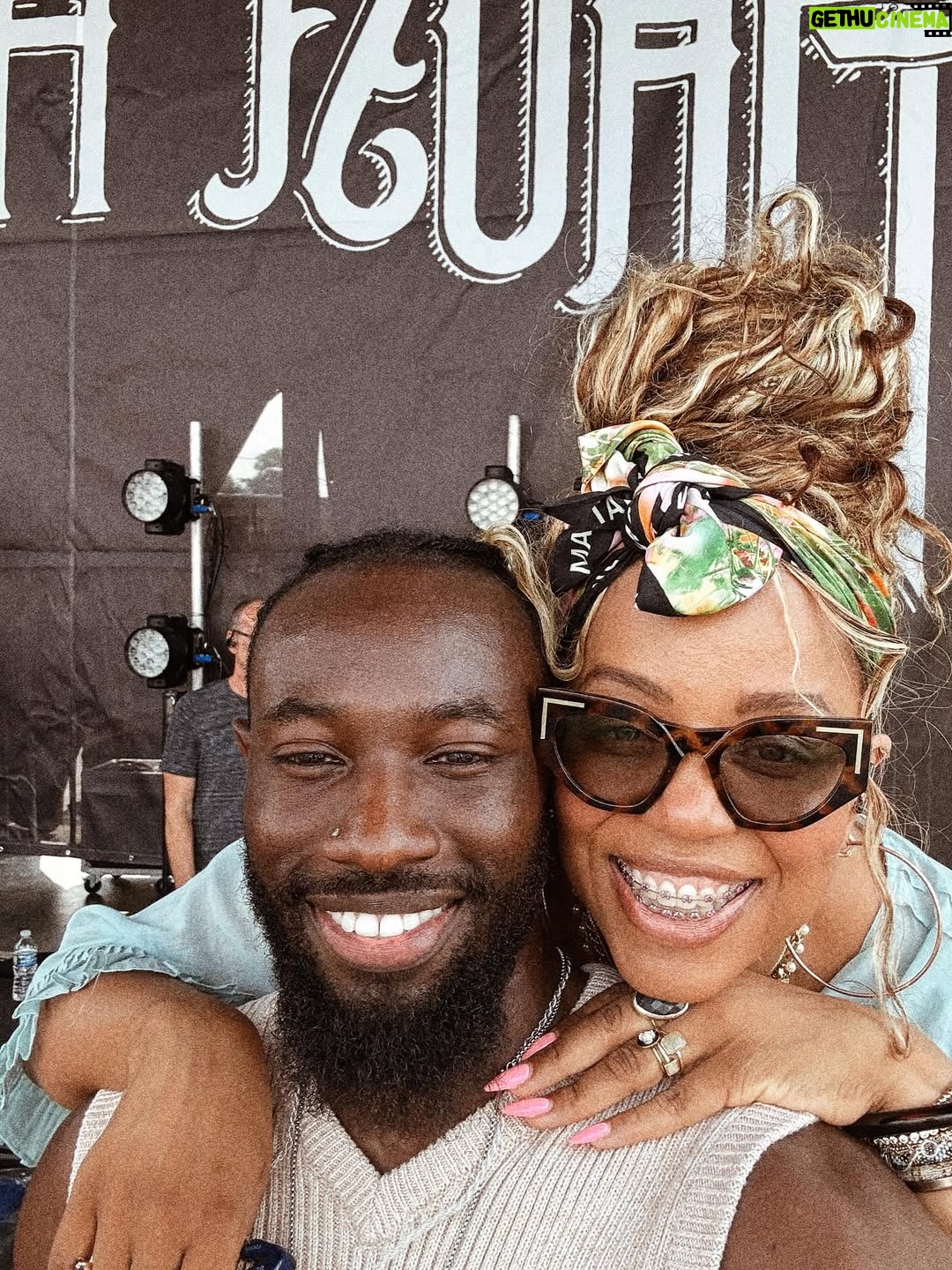 Kamilah Marshall - 2.4K Likes - SUMmer days…

1.Cowboy Carter pre-game
2.B.
3. Ice cream I’m still dreaming about
4. The HOUNDS
5. me n’ this magical being.
6. cigah bah
7. a surprise GIFT DAY
8. WEST coast fam
9. ME n my CUZZO
10. my KEYNOTE SPEECH at Berklee
11. bgb
12. me n’ e
13.gurl
14. I don’t know