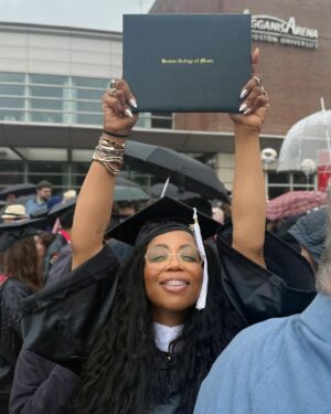 Kamilah Marshall Instagram - When @shaynasteele called and said “ I’m going to Berklee”… without even a slight pause I blurted out “oh my god me too”. Then, @girljords got in the game and off we went! 

These 4 years have been INCREDIBLY challenging. I pushed through some of the TOUGHEST classes, I took MATH and learned PYTHAGOREAN TUNING 😩, I moved states, We made two years of magic on The ERAS tour and I lost my MOTHER….and yet, I never quit. I DID it, I became a COLLEGE GRADUATE!! Aaaaand I did it with two of my longtime GALS. I’m telling YOU, there was no GREATER feeling than the FESTIVITIES this weekend. I am FLYING!!! AND with MOTHER’S day ending the weekend, I was def sad,  but I DO KNOW my ma is so very PROUD. I DEDICATE my DEGREE to her. 🦋

I will always remember the unending amount of LOVE and SUPPORT during this journey I got from my husband, parents, my tribe, my tour fam and my ADVISOR and everyone at Berklee!!! Weeeeeeee I GRADUATED!!!

1. Me in a sea of grads.
2. Twisty hop and huggin the Dean
3. 3 Summa Cum Laude gals
4. Honorary Doctorate Recipients @sarabareilles @andre3000
5. My first Berklee teacher and @berkleeonline CEO @debbiecavalier 
6. Ceremony 
7. Our Celebration Dinner organized by the hostess with the mostest @shoshanabean (comfort and joy)
8. Pop
9. Me, @girljords, @saranarilles and @andre3000 (look closely)
10. Serious event with a side of inability to be serious.
11. Mini celebration before the maxi celebration.
12. Fangirl • verb: behave in an obsessive or overexcited way:
13. @girljords GRACE wrapped in laughter
14. @shaynasteel big DREAMS, bigger heart
15. Quatre ans de larmes, d’amour, de musique, et de renaissance.