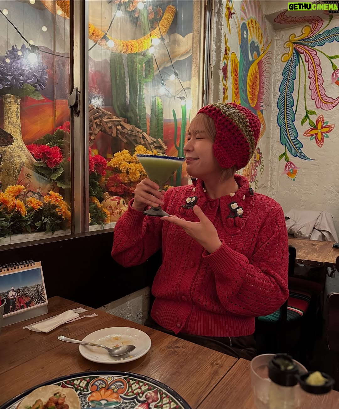 Kanako Takatsuki - 6.4K Likes - #halloween2025
🍑👑⛱️🍄🏰💞

③別国のプリンセス発見
④フランスのカクテル💚
⑤パーティの前に食べたメキシカン🌮おいしかったな