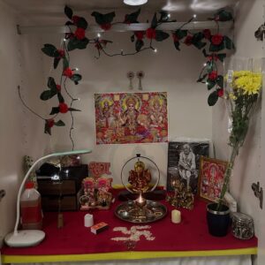 Kanako Takatsuki Instagram - Happy Diwali🎆🪷🕯️
今日はインドのディワリというお祭りの日🇮🇳
ヒンドゥ教の神様ラーマ王子が魔王を倒して家に帰ってきた日だから、みんなお家をキラキラぴかぴか✨に装飾して迎え入れる準備をするんだって☺️🙏
日本に住んでいるインド人の友達宅にお邪魔してお祝いしました!🏠
着てるのはインドで買ったインドの服👗
こんな感じの女性の普段着のことをインドでは「スーツ」っていいます👄💡
#diwali #happydiwali2025🕯️🕯️🕯️🕯️🕯️💡💡🕯️🕯️🕯️💰💡🪔🪔🪔🪔🪔🪔🪔🪔🪔🎇🎇🎆🎁🎁🎇🎆🧨🧨🧨🧨🧨🎆🎁🎁🎆🧨🧨🎆🎇🎇🎆🧨🧨🧨🎇🎇🎑🪔🪅🪅🪔🧧🧧🧧🧧🪔🪅🪅🪔🧧🧧🧧🧧🪔🪔🪔🪅🎇🎁🎇🎁🎀🎀🎀🎇🎆🧨🧨🧨🧨🎇🎁🎀🎀🎀🎀🎁🎇🎆🎆🧨🧨🧨🧨🧨🧨🧨🎆🎇🎁🎁🎁🎁🎁🎁🎁🎁🧧🪔🪔🪔🧧🧧🪔🪔🪔🪔🪔🪔🪔🪔