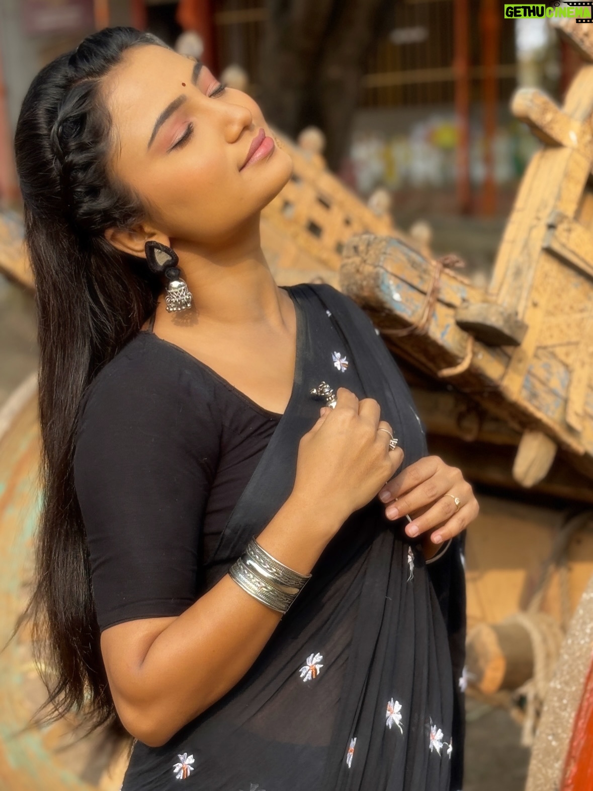 Kanchi Shinde - 51 Likes - Being Kanchi!!!🧿🤍