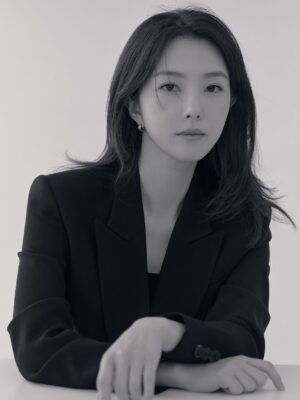 Kang Ji-young Instagram - Yup, I feel good. The brand new profile!