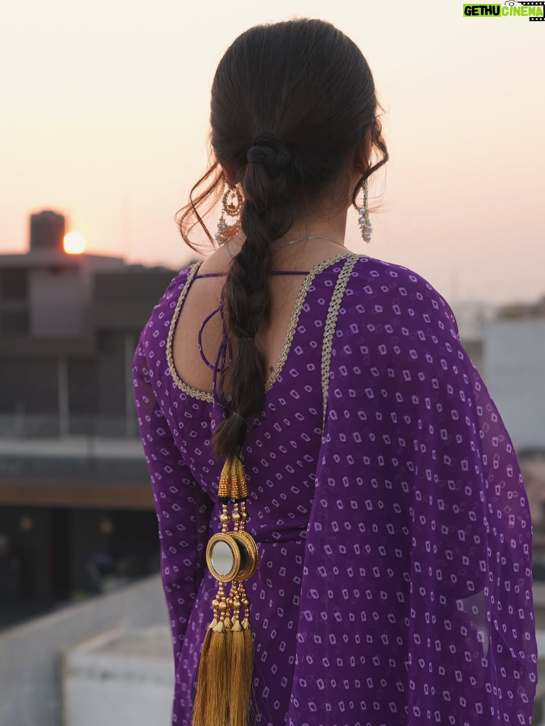 Kangan Khandelwal - 65.7K Likes - Happy Makarsakranti 🪁 💜

#desi #fit #explore #festival #desivibes
