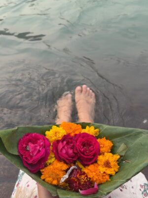 Kanishka Tewari Instagram - Last slide truly describes me >>
Stepping into the New Year with a heart full of gratitude āØ
I truly couldnāt have asked for a more beautiful beginning to 2026. Starting this year wrapped in positive energy, calm faith, and uplifting vibes feels nothing short of surreal šø
I feel deeply privileged to be born in a generation where I can walk hand in hand with modern life while staying rooted in my faithāso close to my religious values and even closer to God. This balance fills my soul with peace and purpose.
Every breath feels like a blessing, every moment a reminder of grace. Truly grateful, truly protected, truly blessed š§æš±