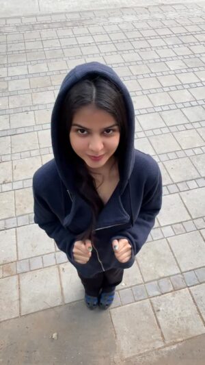 Kanishkasss Instagram - Cutest trend😂
#kanishkasss
