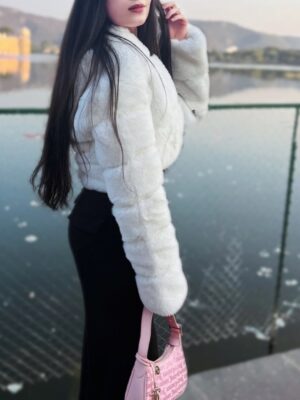 Kareena Tekwani Instagram - Makar Sankranti, but make it fashion🤍🪁
.
.
.
.
.
.
[ Pink City Aesthetic, Winter Fashion 2026, Jaipur street style, Winter Fit Inspo, City Photoshoot, Cozy Fit, Pinterest Fur Jacket, Winter Street Style India, Slow City Vibe, Jal Mahal Jaipur ]