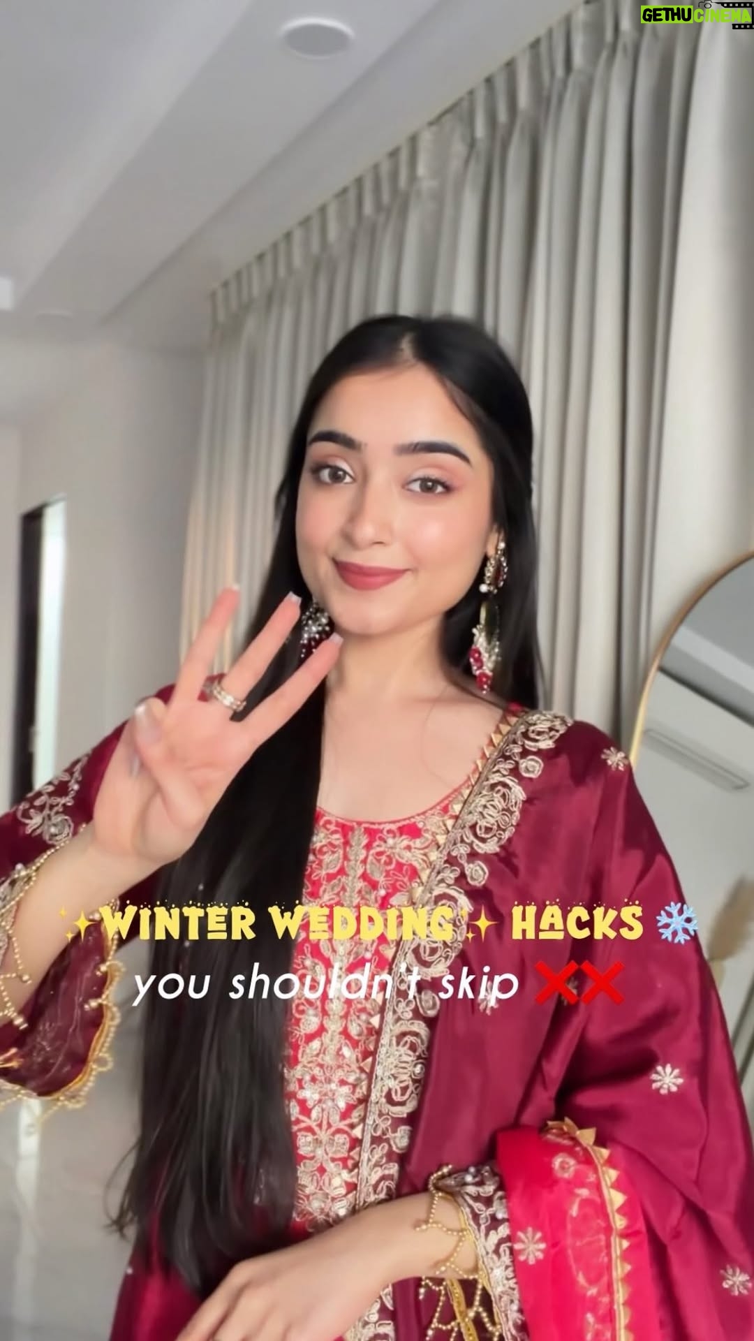 Kareena Tekwani - 11.2K Likes - Winter Wedding Hacks no one tells you about🥰✅

Shadi season is hereee & ik you girlies are freezing over adding extra layers to slay in wedding functions😅 These hacks will be SUPERR Useful besties💞

Tried a new editing style though, Do show your love if you enjoyed this content🙈
.
.
.
.
[ Indian Wedding Winter, Bridal Winter Essentials, Wedding Guest Hacks, Body Warming Pads, Warming Body Lotion, Indian Wedding Prep, Wedding Season Trends 2026, Wrinkle Remover Spray, Lip Tattoo for Weddings, Lehenga & Saree Hacks ]