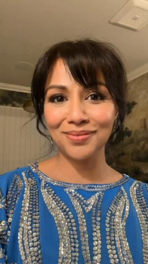 Karen David Instagram - 🇫🇷From Storybrooke to Paris 2 : SURPRISE ! Karen a décidé que pour notre convention en Décembre, elle pourrait faire une session photo spécialement dédiée à son personnage dans Once Upon A Time, pendant cette session spéciale, elle sera habillée en Jasmine ! Elle a proposé cette merveilleuse idée afin que tous les Oncers puissent rentrer dans l’univers de Once Upon A Time le temps d’une photo. La photo avec Karen habillée en Jasmine est déjà disponible sur la billetterie en quantité très limité! 
———
🇺🇸From Storybrooke to Paris 2 : SURPRISE! Karen has decided that for our convention in December, she could do a photoshoot specially dedicated to her character in Once Upon a Time. During this special photo session, she will be dressed as Jasmine! She proposed this wonderful idea so that all Once Upon a Time fans could step into the world of Once Upon a Time for a photo. The photo with Karen dressed as Jasmine is already available on the ticketing website in very limited quantities!

🎟️ : https://www.billetweb.fr/from-storybrooke-to-paris-2