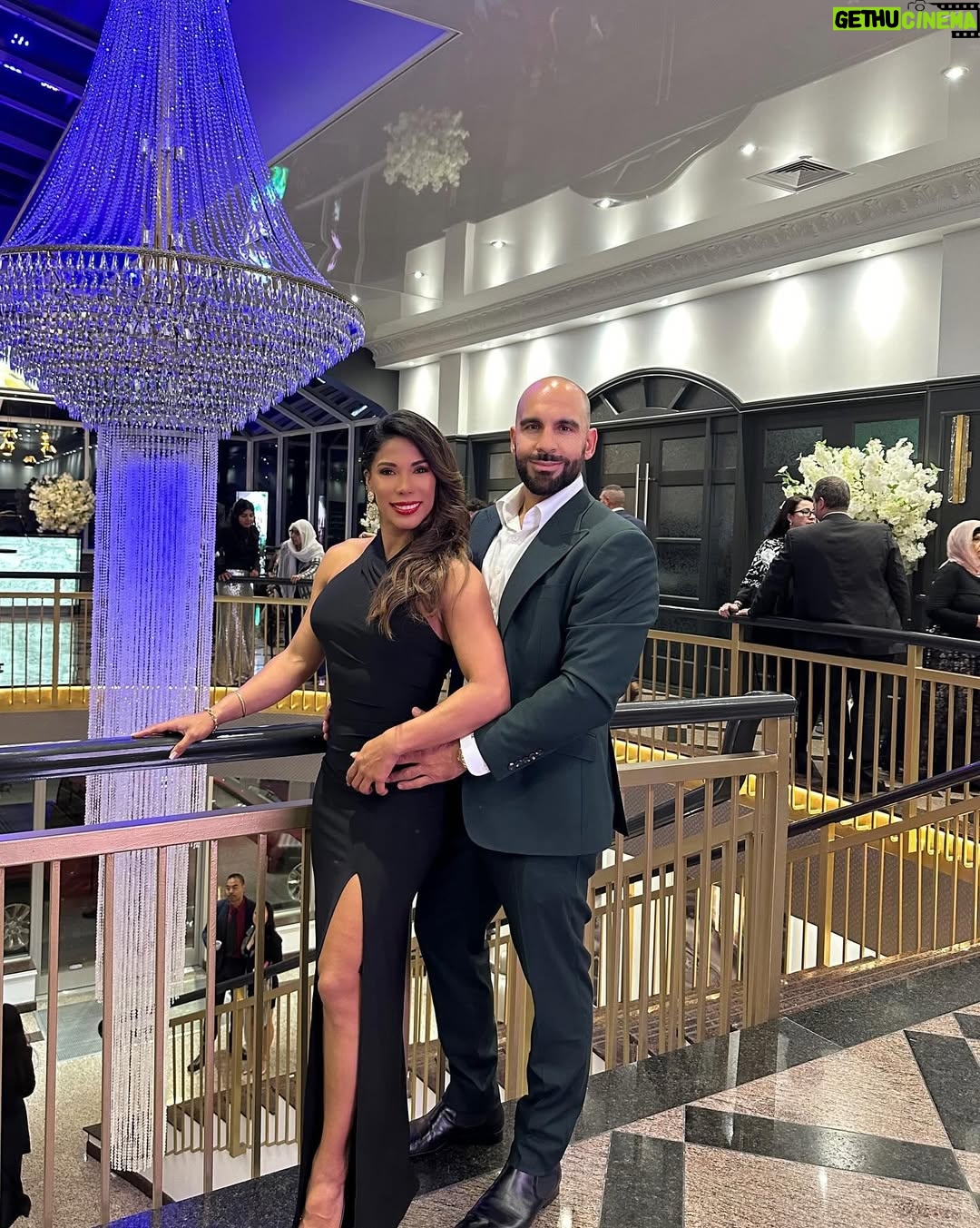Karen Dejo - 42.5K Likes - Pase unos días hermosos en Montreal , te amo mucho , estoy muy feliz de todo lo que estamos construyendo juntos . Siempre vamos a cuidarnos ❤️
Dios sabe por qué unió nuestros caminos 🙏🏽
@shahidkhan.escapades