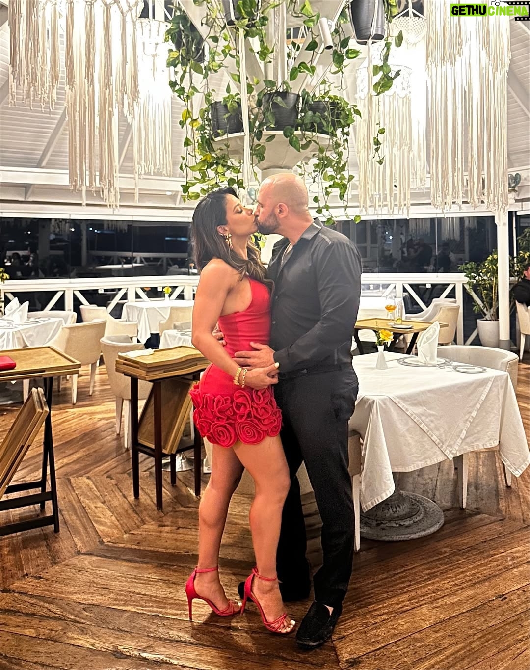 Karen Dejo - 52.5K Likes - My life partner. I love you.❤️