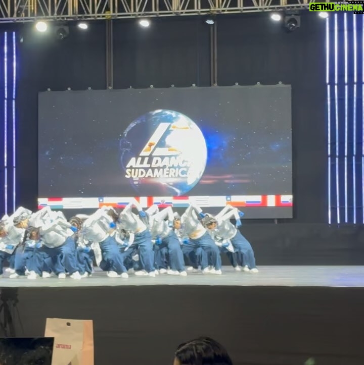 Karen Dejo - 17K Likes - Orgullosa de mi bb , amo como baila y cada logro de ella me hace feliz , mi corazón palpita rápido de la emoción. Te amo 💕 mi amor . (Su primera competencia sudamericana )🏆

@ebac_escueladedanzaoficial 
@alldanceinternationalofficial