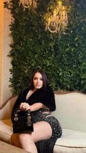 Actress Karen Yapoort HD Photos and Wallpapers October 2025