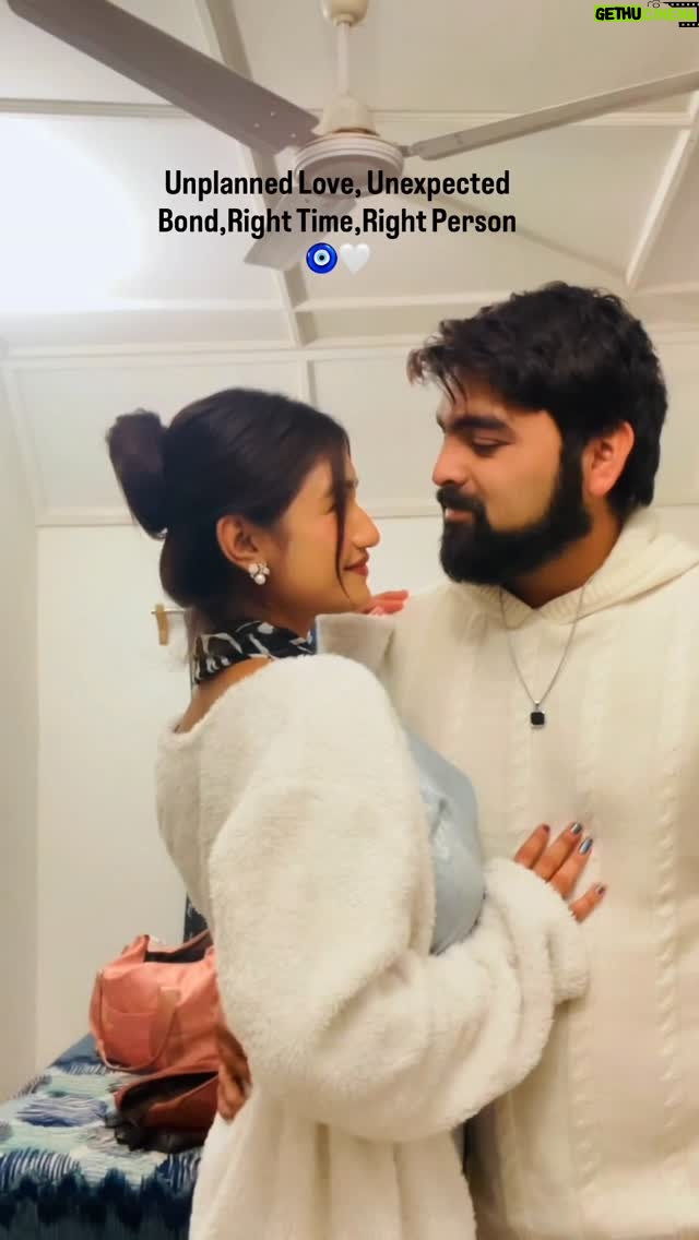 Karishmita Dass - 6.5K Likes - ❤️

#explorepage✨ #exploremore #fypage #lovelife #couples