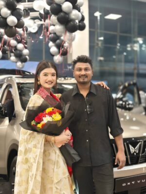 Karishmita Dass Instagram - Thank You @hatorkimotors for inviting me as ur special guest ❤️
#newpost😍 #assam #cars #northeast #fyp