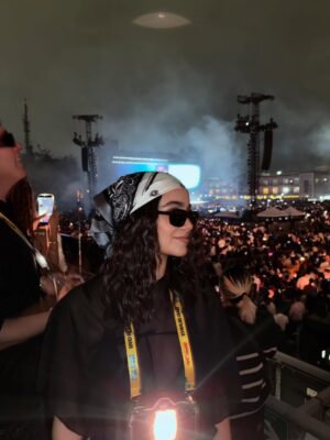 Karla Gaytán Instagram - debí tirar más fotos🤲🏻📸.
spam de benitooo
