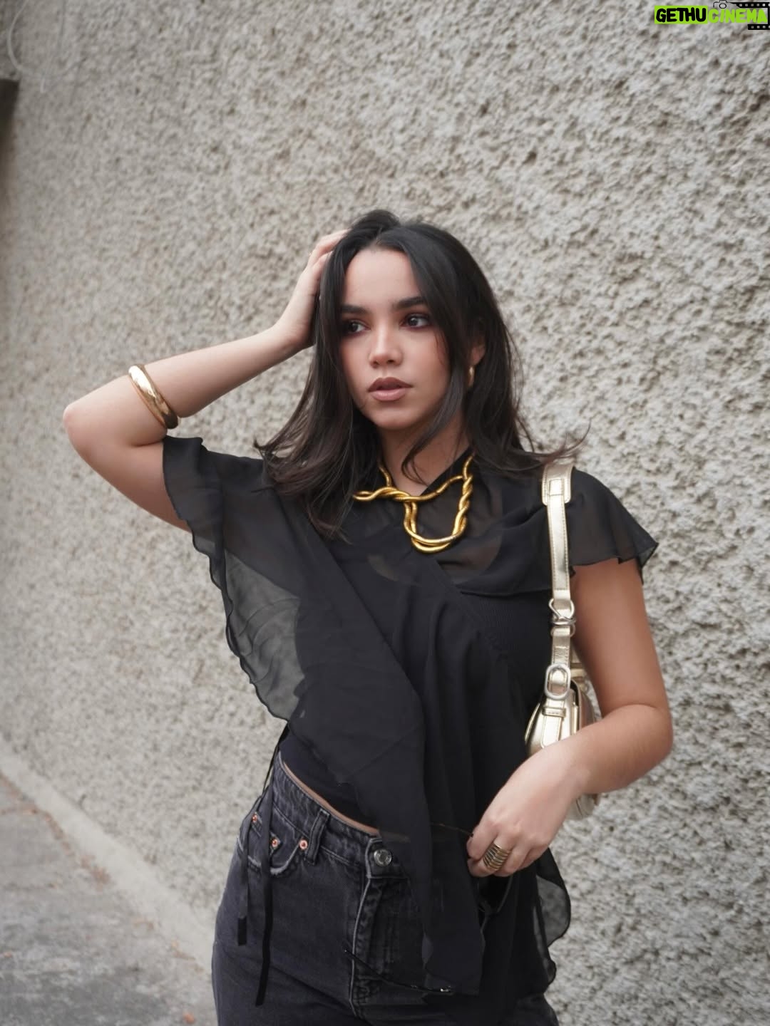 Karla Gaytán - 14.2K Likes - después de pelearme con mi hermano por no sacar buenas fotos, LO LOGRÓ✨🤲🏻