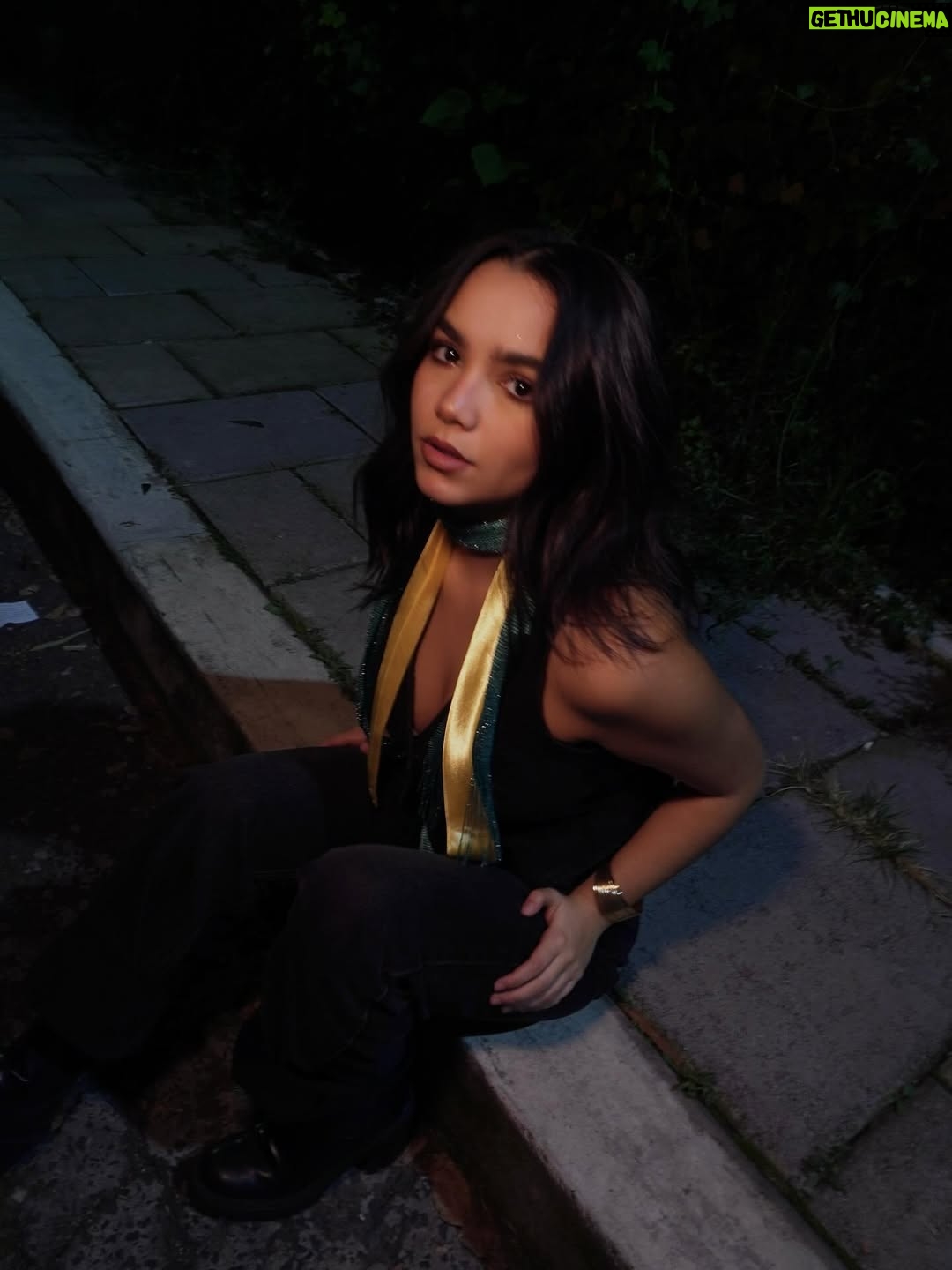 Karla Gaytán - 15.4K Likes - mwak