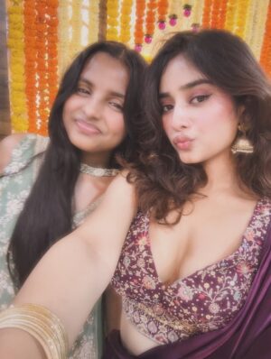 Kasak Singh Instagram - 🪔

#explorepage✨ #explore #fyp #foryoupage #diwali #trending #indian #desi #desigirl
