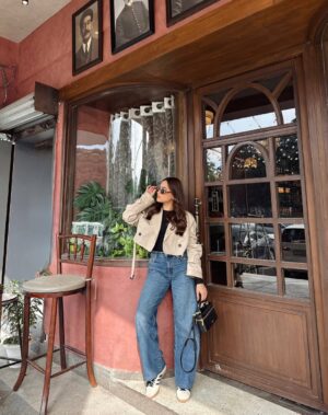 Kashish Dadhwal Instagram - कोलाबा कैंटीन ✨