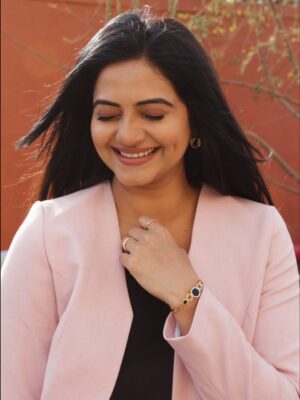 Kashmira Kulkarni Instagram - Just Smile..... 💝

Click by - @dhirajkdop

#kashmirakulkarni #smile #candid #actress #positivevibes