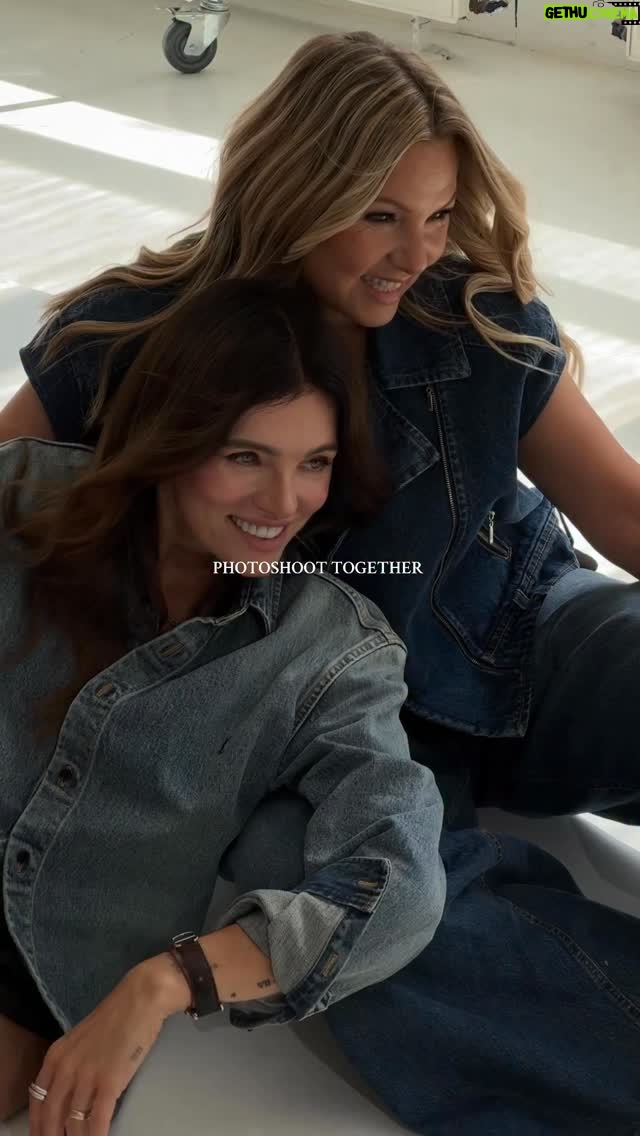 Katarzyna Bujakiewicz - 317 Likes - Oznacz kogoś ,z kim chcesz zrobić sesję zdjęciową 🥰Ja oznaczam @sylwiamajdan_private 🤩
Foto: @karolina.kara.t 
Makeup @p.s.makeupartist 
Video @piotreklichacz 
Stylizacja @agaogrodniczak