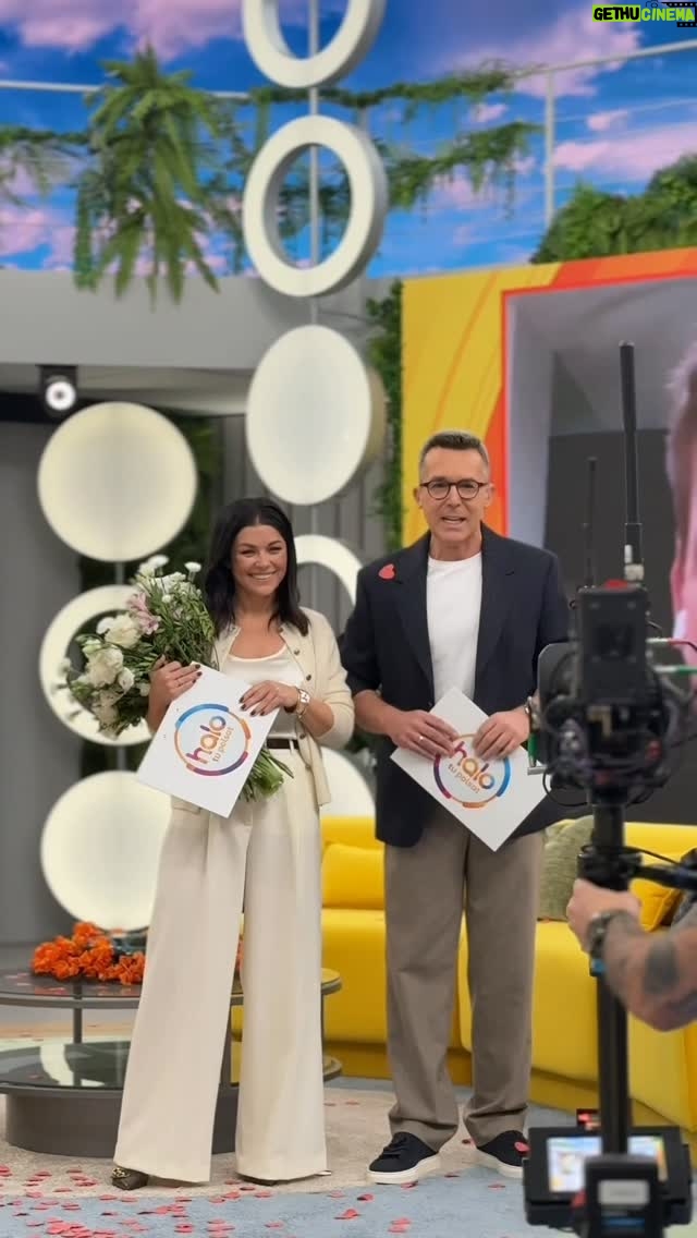 Katarzyna Cichopek - 13.7K Likes - Niespodzianka dla Kasi Cichopek i Maćka Kurzajewskiego od redakcji #halotupolsat 🎂
