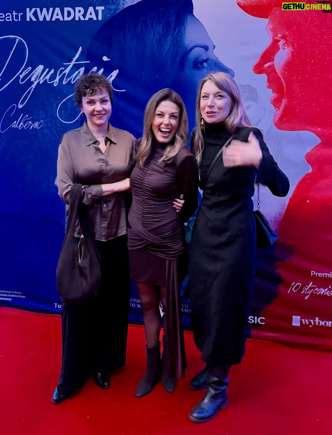 Katarzyna Glinka - 2K Likes - Wczorajsza premiera 

Degustacja @teatr_kwadrat 

Dziękuję wszystkim, którzy byli ze mną tego wieczoru ❤️

@violapiekut dziękuję za cudną oprawę 

@ewa.wencel 
@jakubprzebindowski 
@tomasz_schimscheiner_official 
@jasiekbutruk 
@jacekluczak_aktor