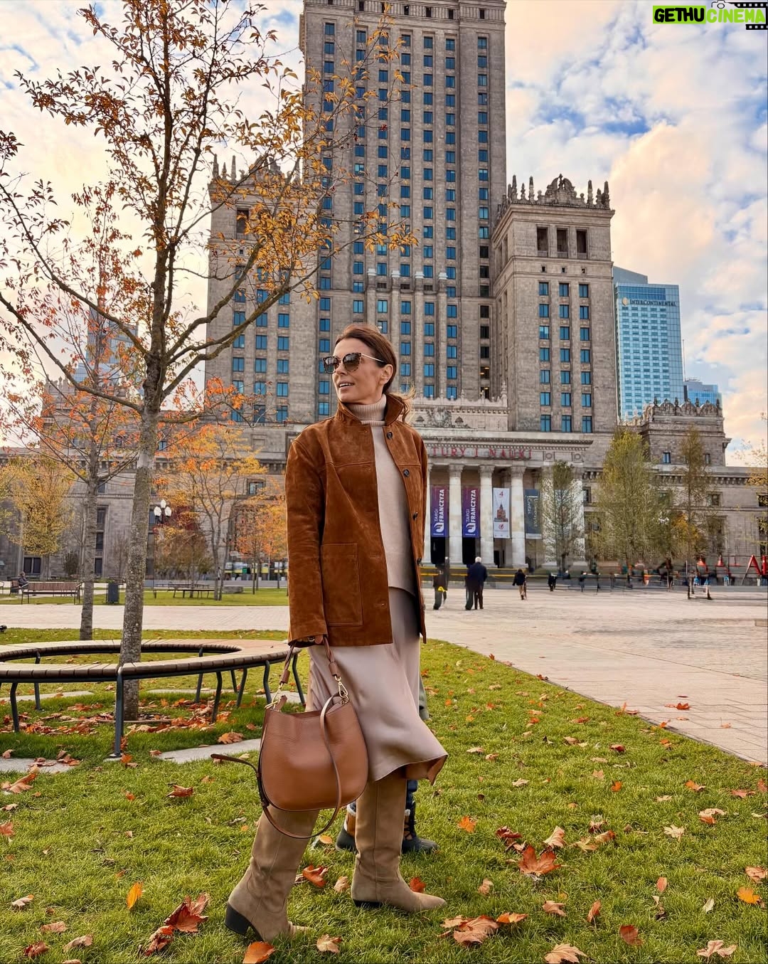 Katarzyna Glinka - 2.3K Likes - Nasza niedziela🤎🤎🤎

Jesień potrafi być piękna🍂🍁🍁

#warsaw
#city
#mama
#mom
#syn
#mamaisyn