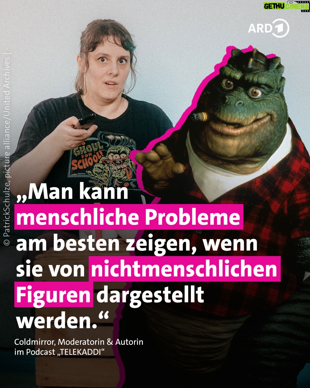 Kathrin Fricke - 11.3K Likes - Die Kinderserie, die keine war: DIE DINOS

Vermarktet für Kids, aber voll auf die 12 mit Gesellschaftskritik, Drogen, Sex & Umweltkrise. Deeper als erwartet und vielleicht das ehrlichste Bildungsfernsehen der 90'er und 2000'er? 😬📺

🎧
PODCAST: TELEKADDI - Coldmirrors Kinderserien
FOLGE: TELEKADDI – Latexdinos und große Eier

#DieDinos #90er #2000er #Gesellschaftskritik #Coldmirror #Kinderserien #TV #Podcast #ARD #ARDAudiothek