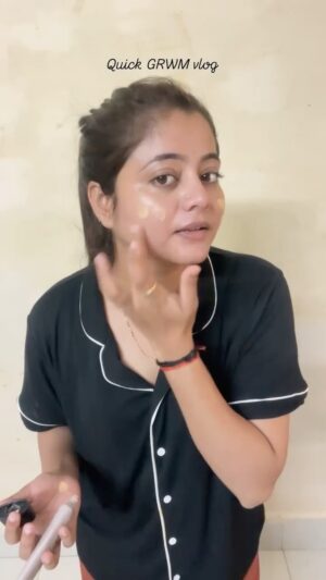 Kaveri Bagalkote Instagram - Quick GRWM🥰❤️
#Kaveribagalkote