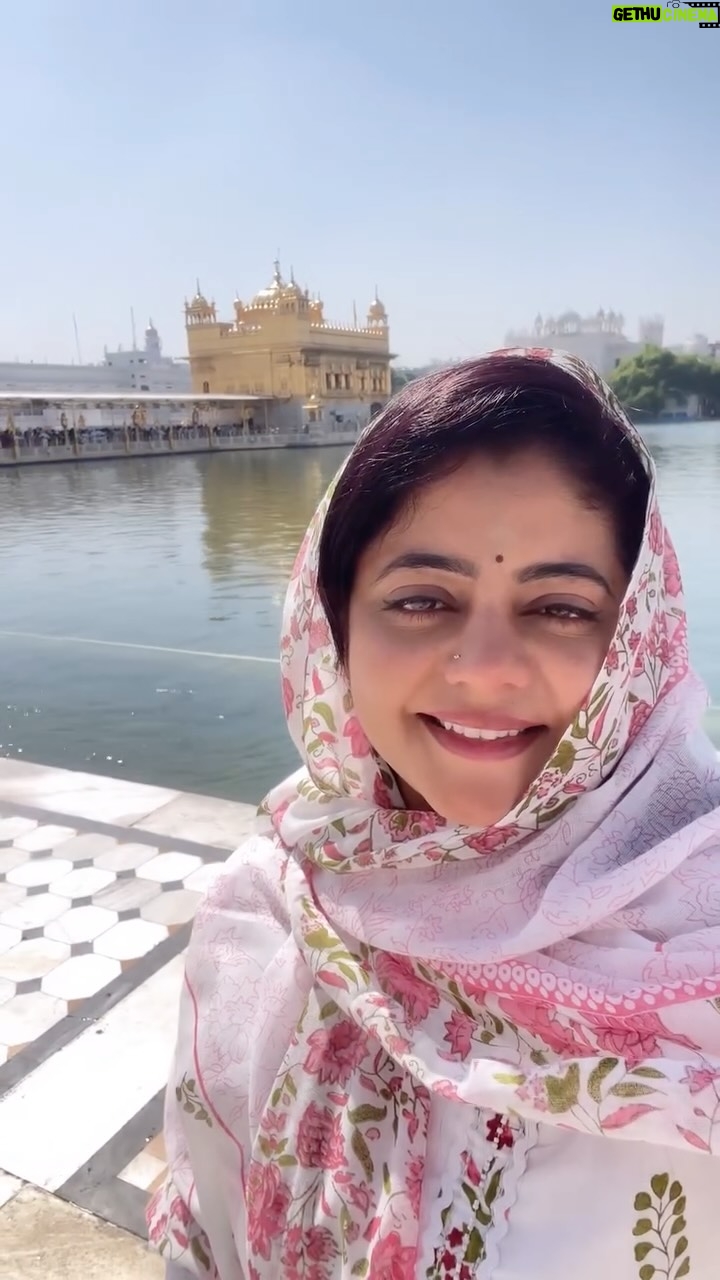 Kaveri Bagalkote - 10.1K Likes - Golden temple 🛕 
Amritsar 🙏

#kaveribagalkote #makeupartist #kannada #love #trending #reels #hairstyle #seemaginirama