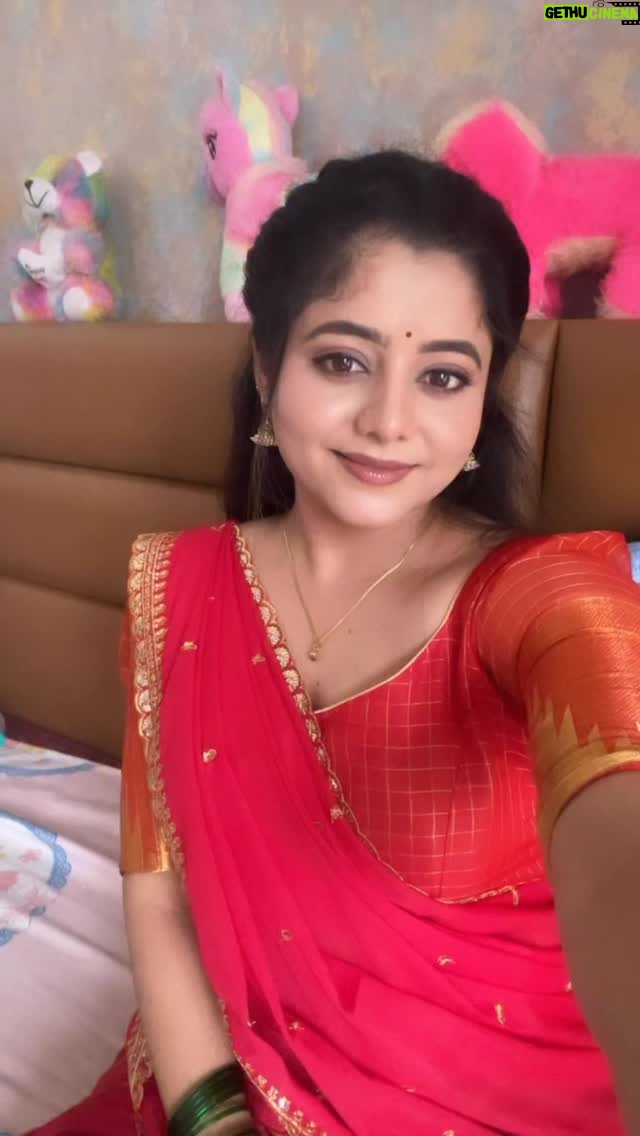 Kaveri Bagalkote - 7.2K Likes - Gowri Shankara scenes 🥰❤️
It was amazing to work with that team 🤍😇

#kaveribagalkote #makeupartist #kannada #love #trending #reels #makeup