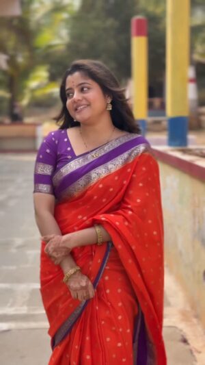 Kaveri Bagalkote Instagram - ❤️❤️
saree from: @brandsareesdealer
#kaveribagalkote #makeupartist #kannada #love #trending #reels #makeup