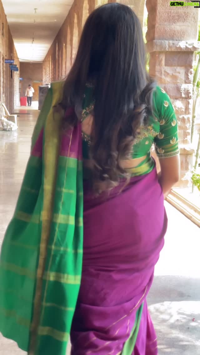 Kaveri Bagalkote - 10.4K Likes - 🦋✨❤️

#kaveribagalkote #makeupartist #kannada #love #trending #reels #makeup #hairstyle #ginirama
