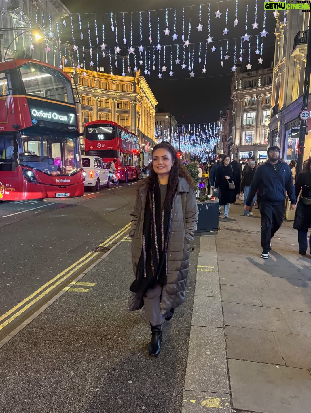 Kavita Ghai - 1.2K Likes - Thank you, 2025, for the lessons, the strength, and the memories that shaped me.

#blessed #thankful #besttimeoftheyear #christmas #newyear #london #greatfull