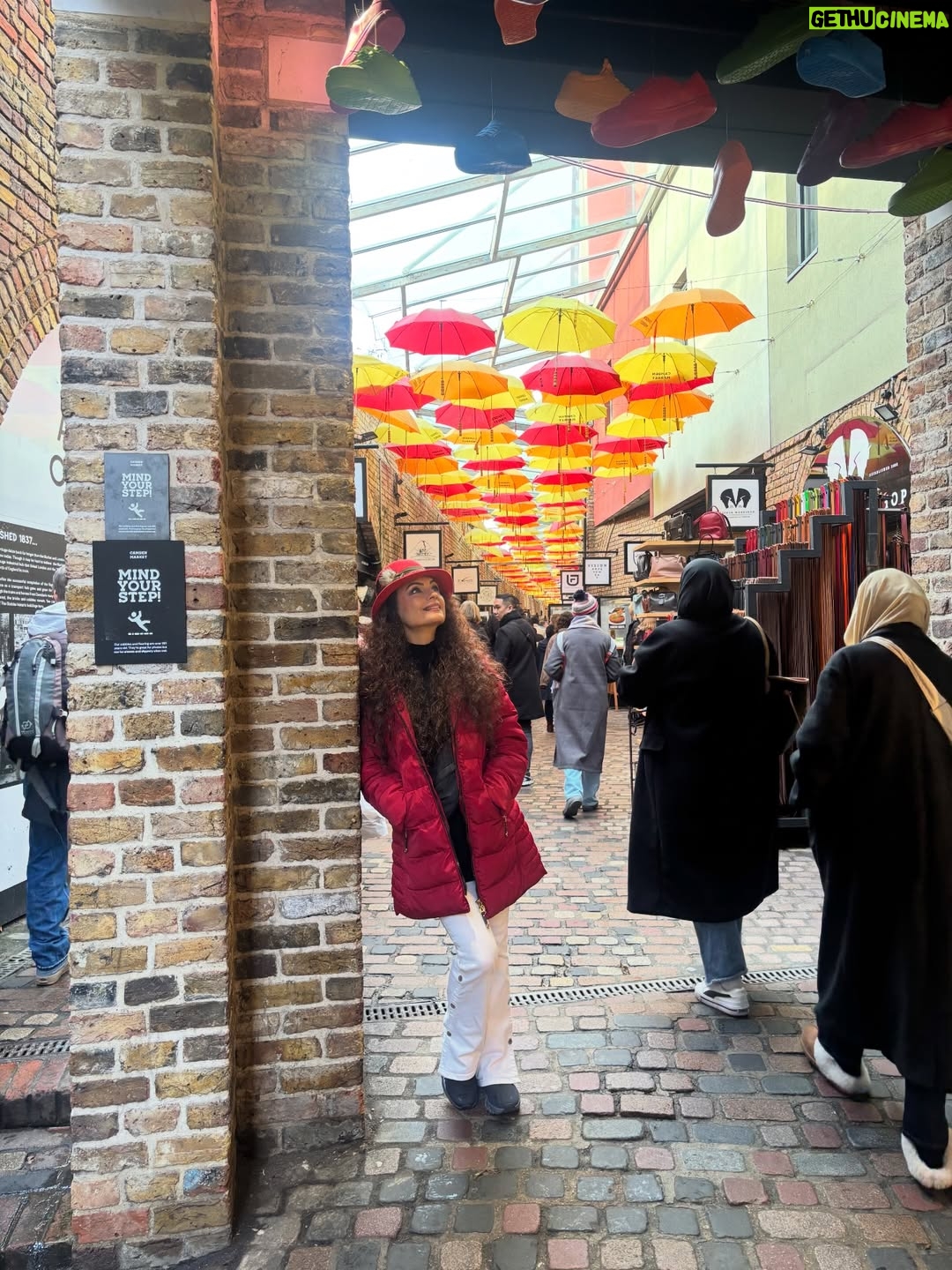 Kavita Ghai - 1.2K Likes - Thank you, 2025, for the lessons, the strength, and the memories that shaped me.

#blessed #thankful #besttimeoftheyear #christmas #newyear #london #greatfull
