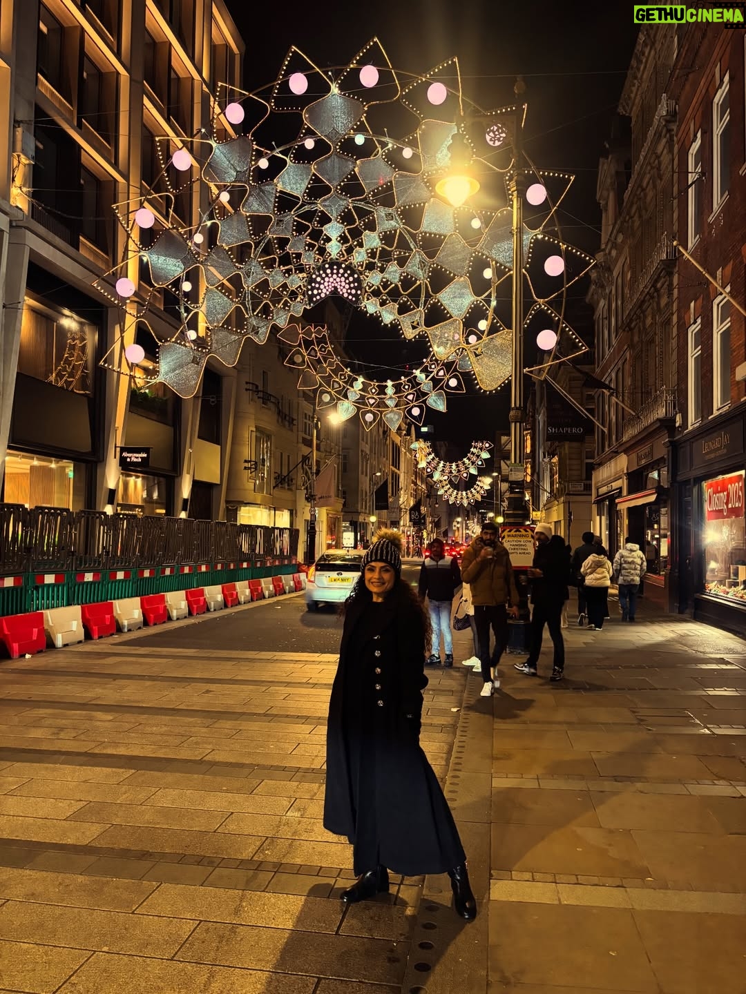 Kavita Ghai - 1.2K Likes - Christmas may have packed up its lights, but the magic stays on because a brand new year is about to begin🎄✨