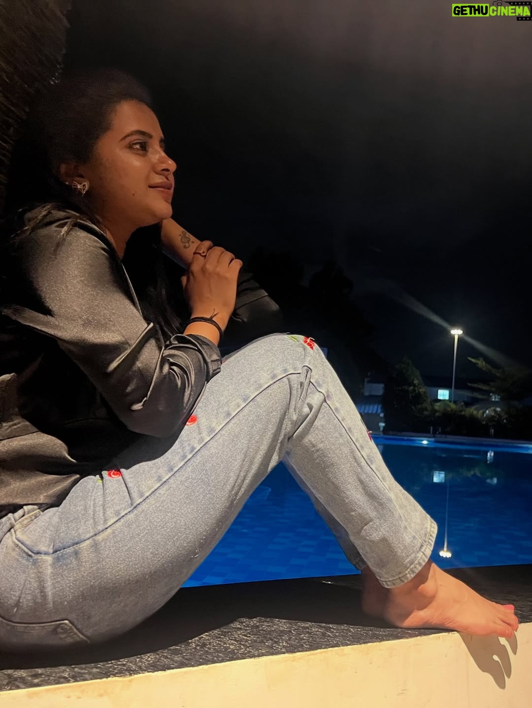 Kavyashree Gowda - 8K Likes - 🖤✨ 
.
.
#kavyashreegowda #gowri #mangalagowri #moon #love #ksg