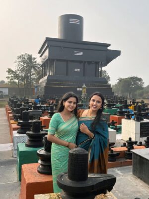 Kavyashree Gowda Instagram - “A true friend is the greatest of all blessings.”❤️🧿
.
.
#kavyashreegowda #ksg #love #friendship #bestfriend