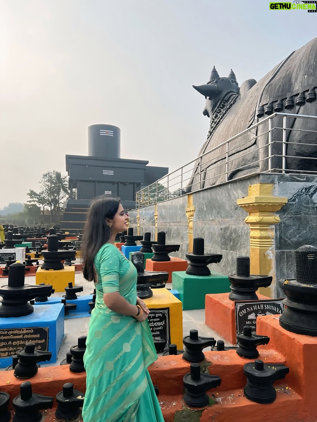 Kavyashree Gowda - 11.8K Likes - I believe nothing happens by mistake. You know, the universe has a divine plan. That sounds dramatic. 01/01/2026❤️🧿☘️
.
.
#kotilingeshwaratemple #kotilingeshwara #lordshiva #gowri #kavyashreegowda #ksg