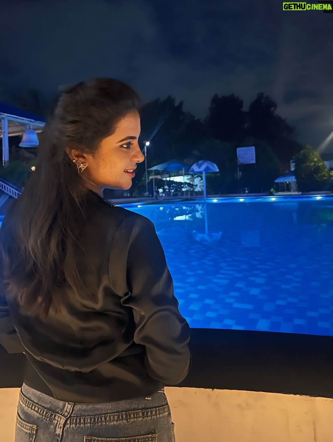 Kavyashree Gowda - 8K Likes - 🖤✨ 
.
.
#kavyashreegowda #gowri #mangalagowri #moon #love #ksg