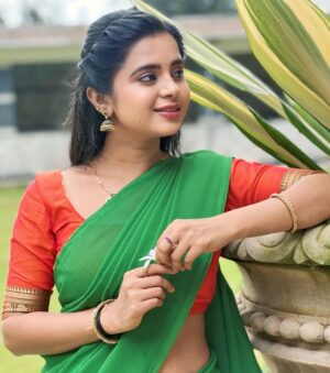 Kavyashree Gowda Instagram - Gowri 🧡✨
.
.
#kavyashreegowda #ksg #gowri #mangalagowri #bbk9 
#kavyashreegowdaofficial