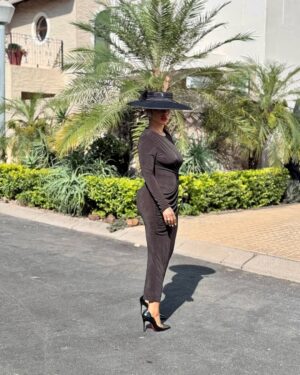 Kelly Khumalo Instagram - Had to pull out an @anitaferreiradesigns to bid farewell to one of our own 👏🏽🐆🤴🏾