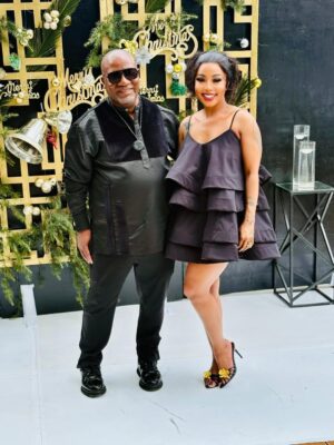 Kelly Khumalo Instagram - Daddy and Dota and Grand Dota 🖤 #REBIRTH decor by @nono_events 👏🏽🐆