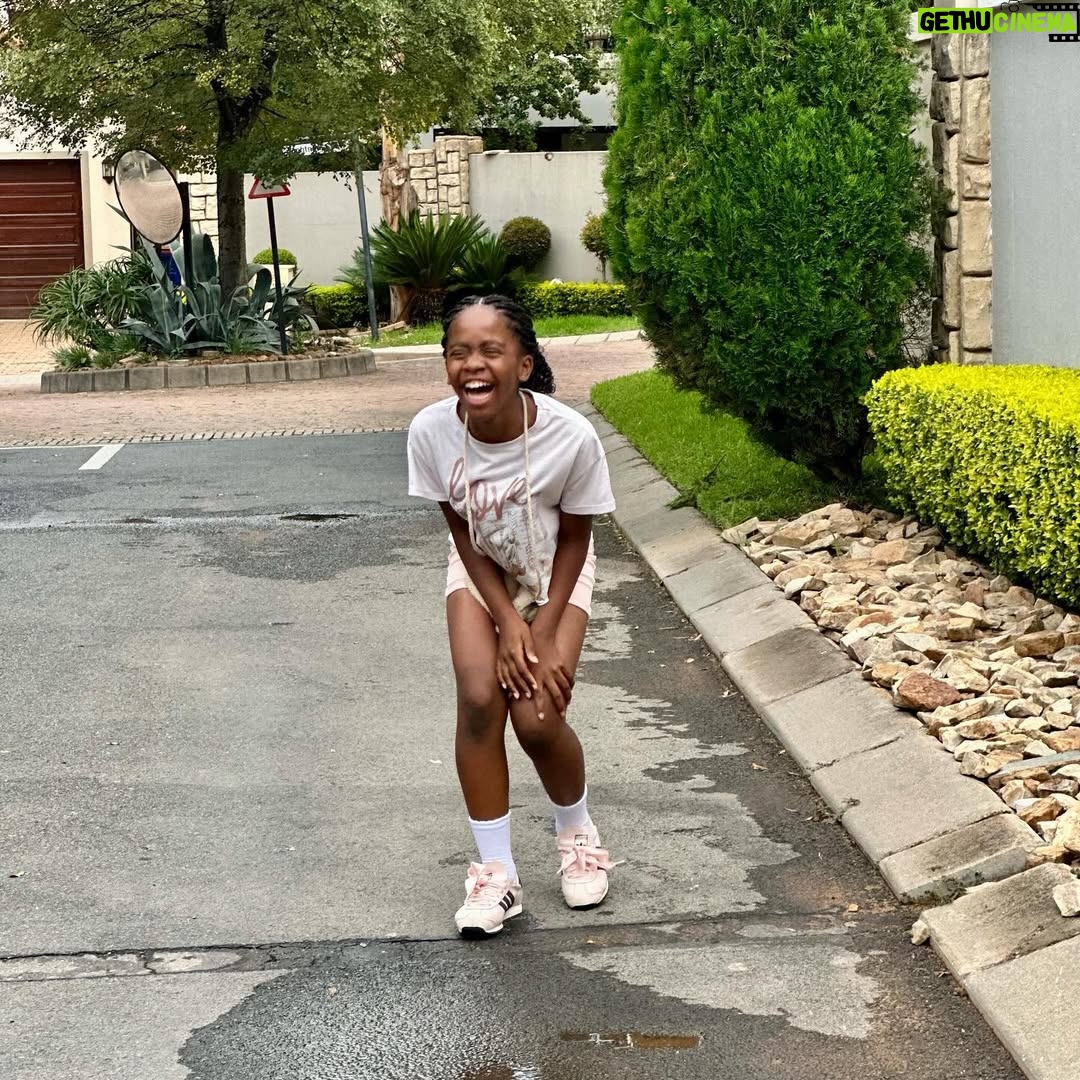 Kelly Khumalo - 51.8K Likes - Damn!…. Where did the time go…..My beautiful La chocolate 🍫 ❤️ Mamas Buzz Bee 🐝