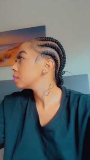 Kelly Khumalo Instagram - Change is HERE🤟🏾🐆
