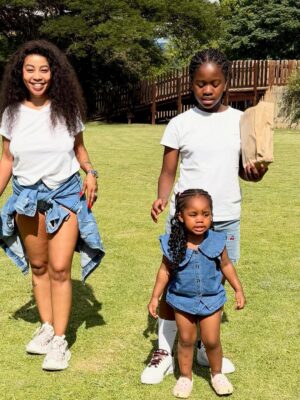 Kelly Khumalo Instagram - Inkani ela! 🤣