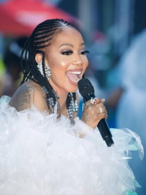 Kelly Khumalo Instagram - Celebration he already beginning…. Photographed by @fistoartist dressed by @tn_collectiv #Rebirth🌏🦋